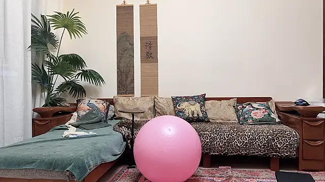 lingzi9333 live sex cam