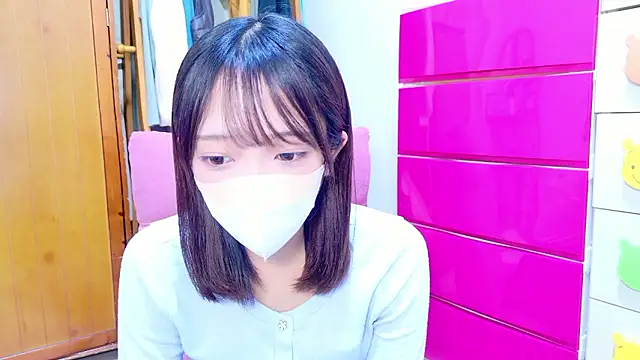 Oo_aki live sex cam