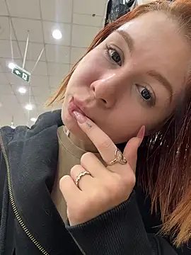 RosieSecret live sex cam