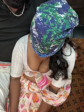 Chn_x_cbe live sex cam