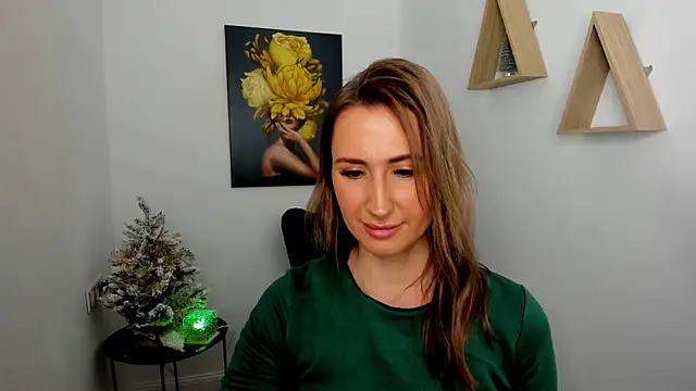 PassionGlow live sex cam