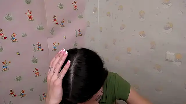 MaryEm976 live sex cam