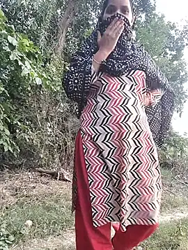 Hot_malika1 live sex cam