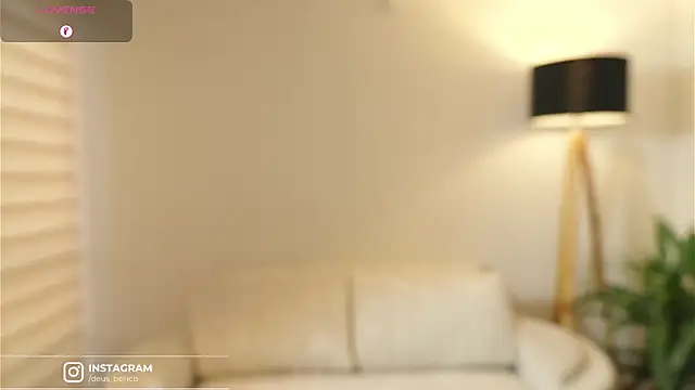 DeusbelliS live sex cam