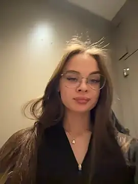 KristiRich live sex cam