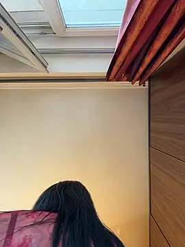 Hotmomcheckk_ live sex cam