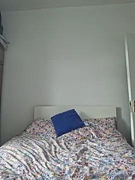 scarlettsofii19 live sex cam