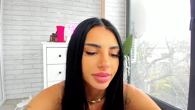 Britney_Charm_ live sex cam