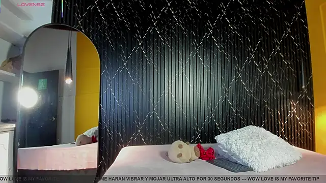 Miss_Ariaa live sex cam