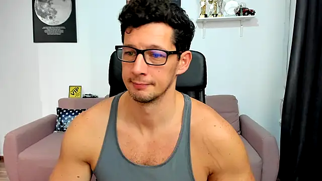 BrutusK08 live sex cam