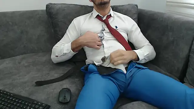 Naughtb0y live sex cam