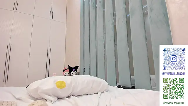 VivianMiller_ live sex cam