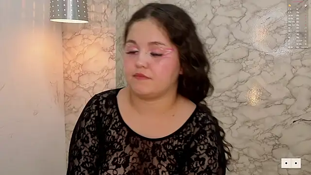 ShylySweet live sex cam