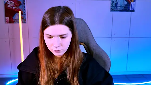 AliceCUNTach live sex cam