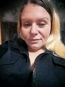 Lana-murr live sex cam