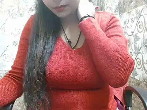 LovingPihu live sex cam