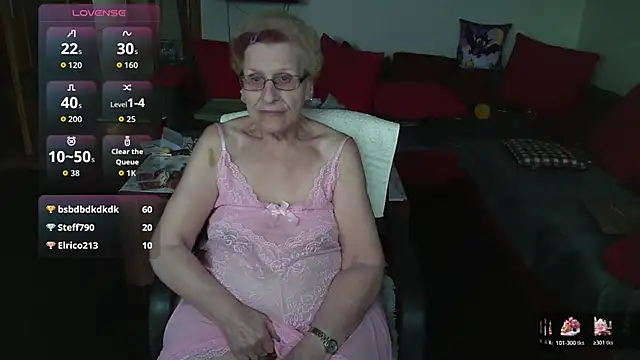 HeisseomaOriginal live sex cam