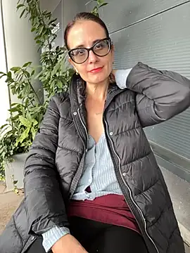 NataKitten live sex cam