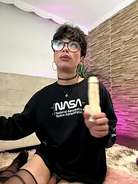 sue___0 live sex cam