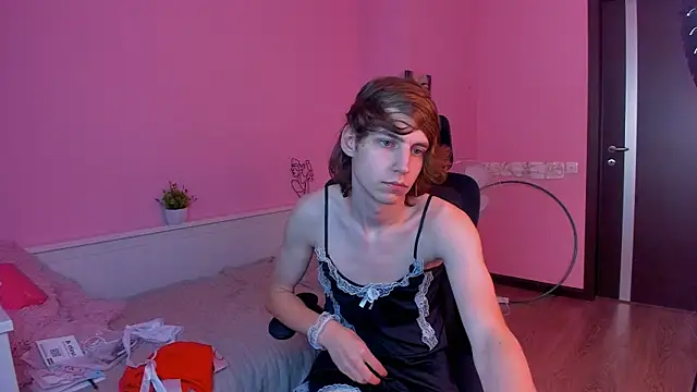 AvenGlow live sex cam