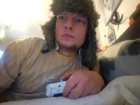 hawkyyy71222 live sex cam