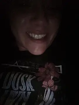 Off_the_Lesh live sex cam