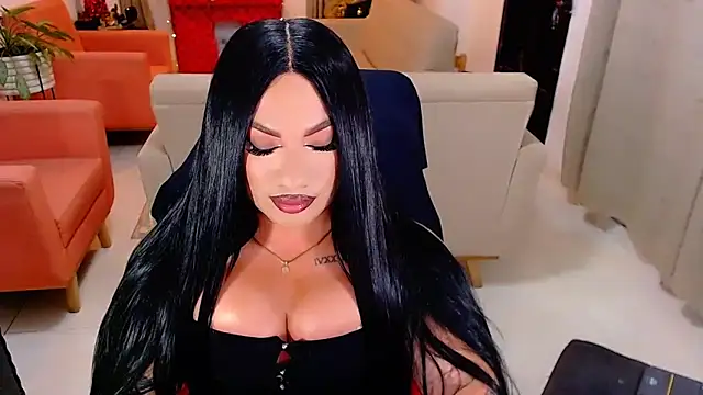 ValentinaQueenX live sex cam