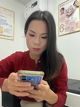 Baby-mmm live sex cam