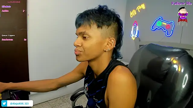 loistwink_ live sex cam