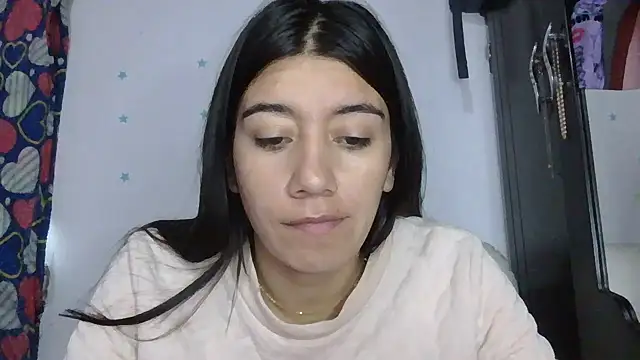 TaylorLove-'s cam snapshot