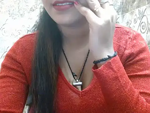 LovingPihu's cam snapshot