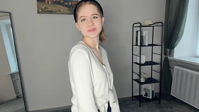 FairrryBluuum's cam snapshot