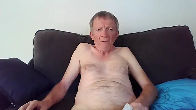 naturiste974 live sex cam