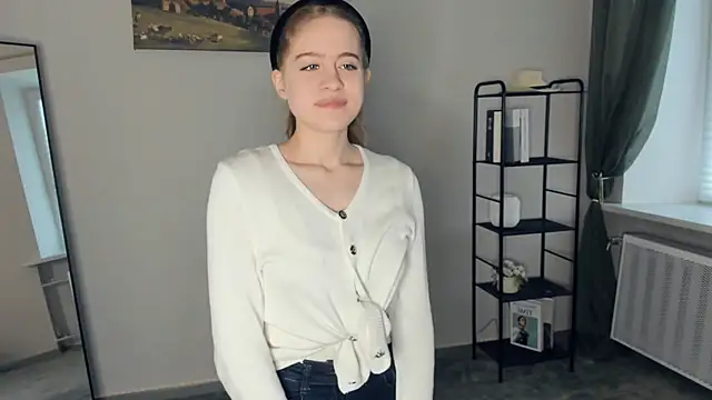 FairrryBluuum's cam snapshot