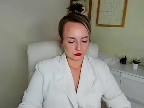 Karenblond's cam snapshot