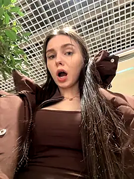 MilaBee live sex cam