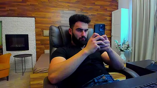 MicahLane live sex cam