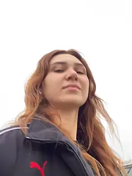 QuitieLia live sex cam