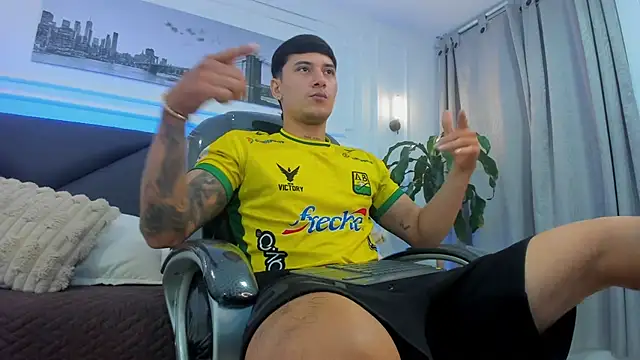 Damian23__ live sex cam