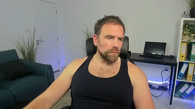 John-E-Dough live sex cam