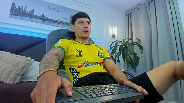 Damian23__'s cam snapshot