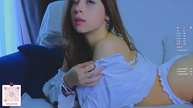 VirginiaHouston's cam snapshot