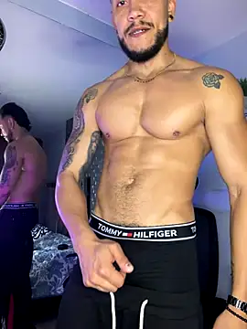 ARON_TAYLER01's cam snapshot