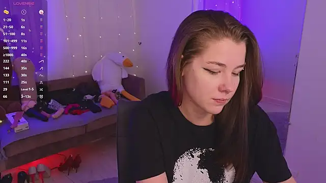 Mira_Falls live sex cam