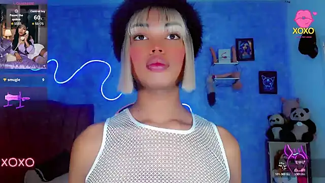 Aishasexy18 live sex cam