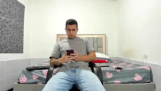 simookeler live sex cam