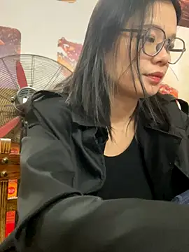 Bella0815 live sex cam