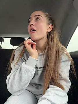 Natashaa15 live sex cam