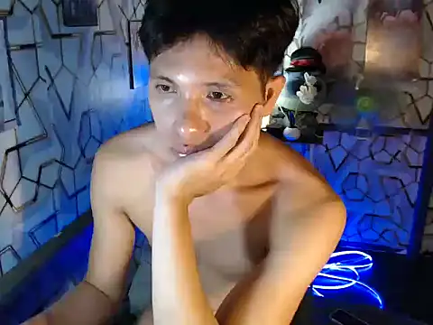 darryl_twinkx live sex cam