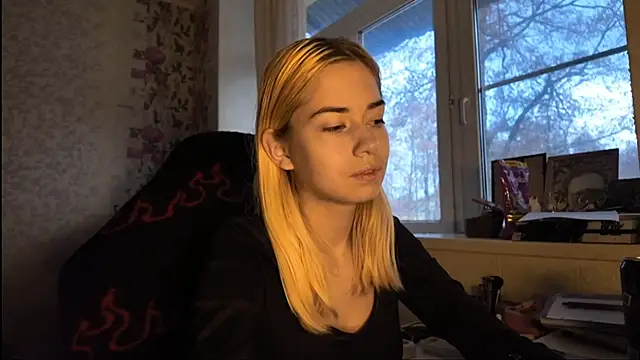 Witching_Moon live sex cam